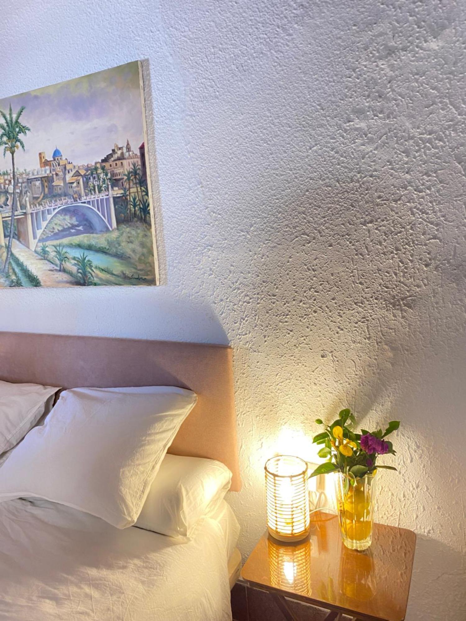 Pink Lemon House Bed & Breakfast Elche Dış mekan fotoğraf