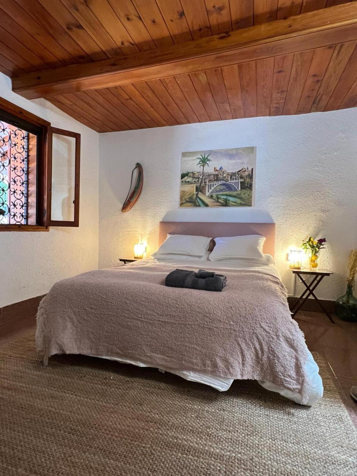 Pink Lemon House Bed & Breakfast Elche Dış mekan fotoğraf