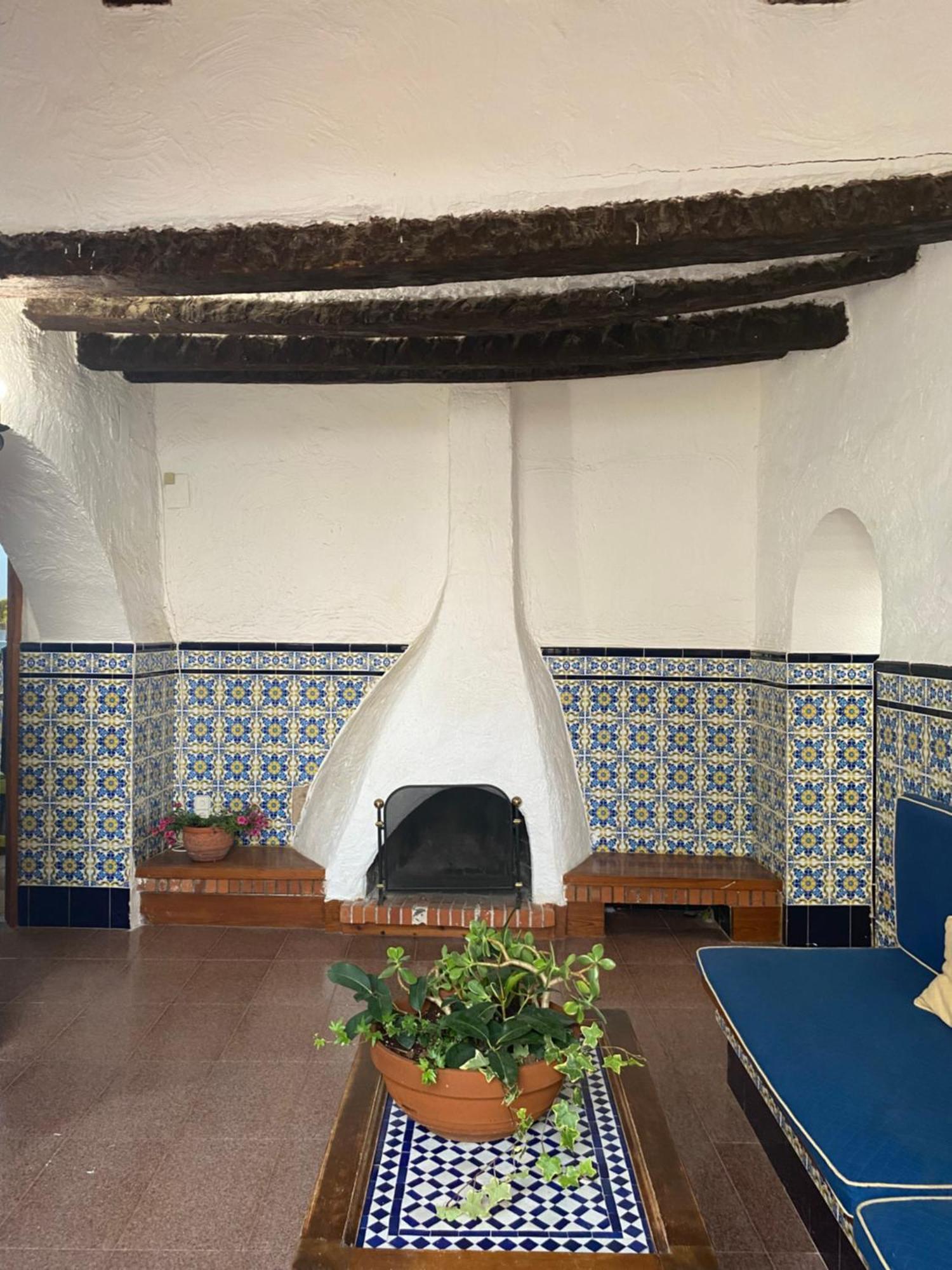 Pink Lemon House Bed & Breakfast Elche Dış mekan fotoğraf